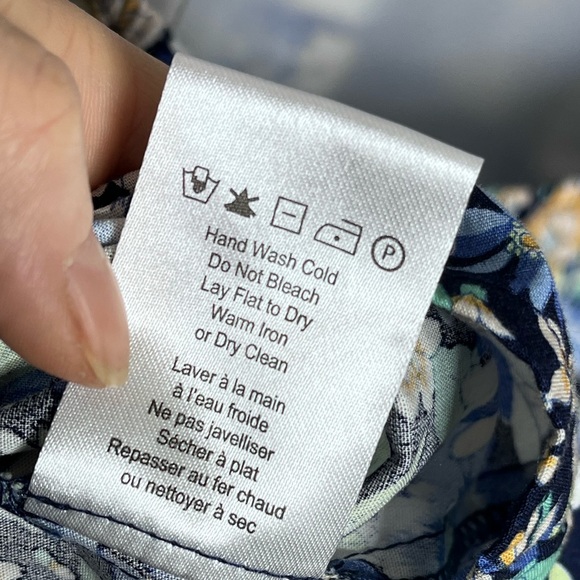 HEARTLOOM Blue Floral Cotton Ruta Dress Smocked Cutout Back Size Medium - Picture 6 of 8